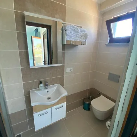 Geyikli Paris Hotel *